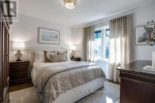 471 Scenic Drive, Hamilton, ON - Indoor Photo Showing Bedroom