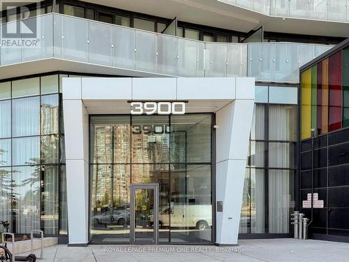 2406 - 3900 Confederation Parkway Sw, Mississauga, ON - Outdoor