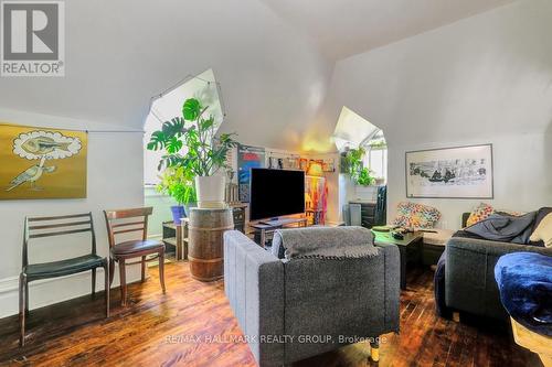 460 Wilbrod Street, Ottawa, ON - Indoor