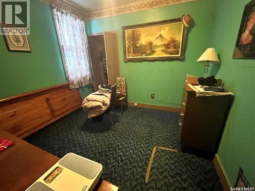 1418 Robinson Street, Regina, SK - Indoor