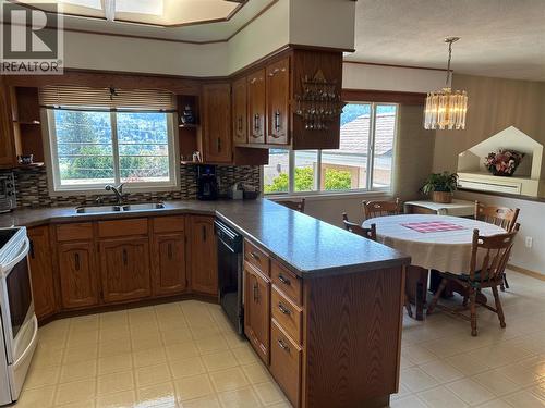 649 Johnstone Road, Nelson, BC - Indoor Photo Showing Other Room