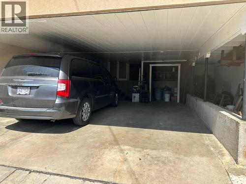 649 Johnstone Road, Nelson, BC - Indoor Photo Showing Garage