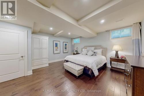 63 Grayfield Drive, Whitchurch-Stouffville, ON - Indoor Photo Showing Bedroom