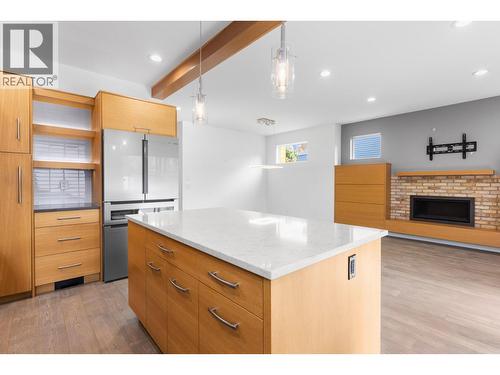 443 Christleton Avenue, Kelowna, BC - Indoor With Fireplace