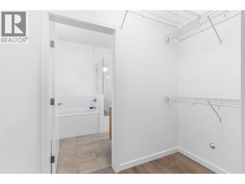 443 Christleton Avenue, Kelowna, BC - Indoor With Storage