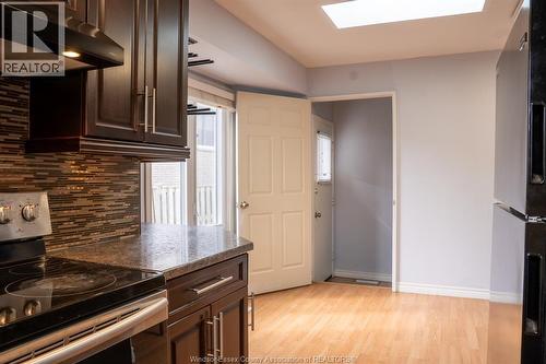 56 Quail Ridge Crescent, London, ON - Indoor Photo Showing Kitchen