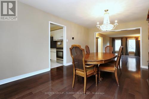 2654 Ambercroft Trail, Mississauga, ON - Indoor Photo Showing Dining Room