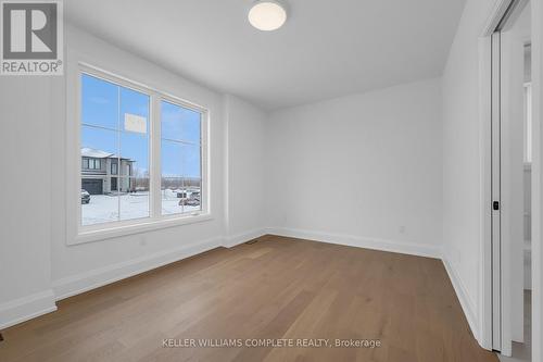 Second bedroom - 3643 Vosburgh Place, Lincoln, ON - Indoor Photo Showing Other Room