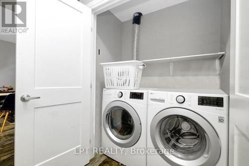 319 Glynn Avenue, Ottawa, ON - Indoor Photo Showing Laundry Room