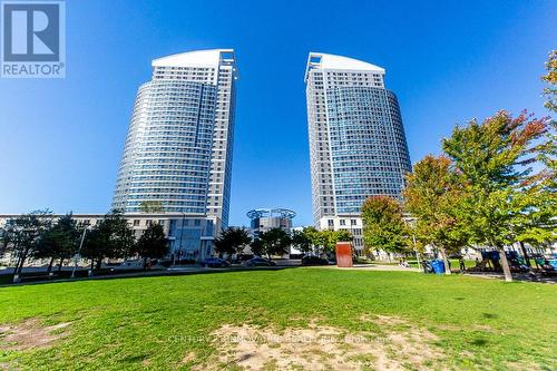 2303 - 38 LEE CENTRE DRIVE  Toronto, ON M1H 3J7