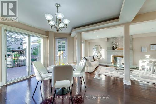 336 Wendron Crescent, Mississauga, ON - Indoor Photo Showing Dining Room
