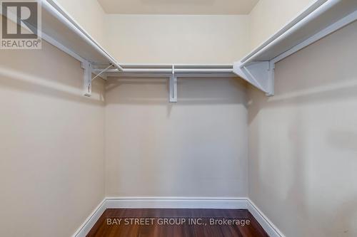 336 Wendron Crescent, Mississauga, ON - Indoor With Storage