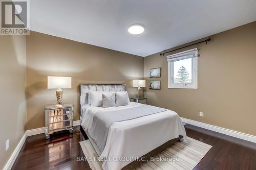 336 Wendron Crescent, Mississauga, ON - Indoor Photo Showing Bedroom