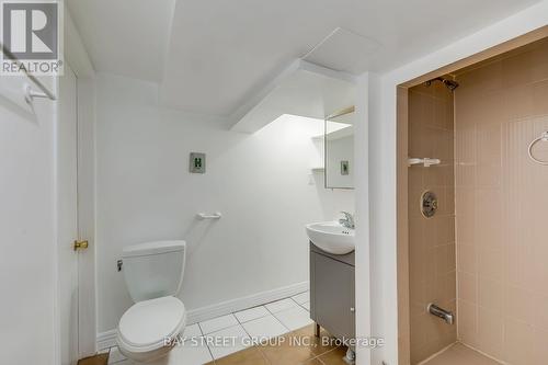 336 Wendron Crescent, Mississauga, ON - Indoor Photo Showing Bathroom