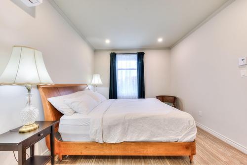 Bedroom - 6245 Av. Christophe-Colomb, Montréal (Rosemont/La Petite-Patrie), QC - Indoor Photo Showing Bedroom