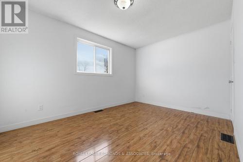 4 Craig Place, Petawawa, ON - Indoor Photo Showing Other Room