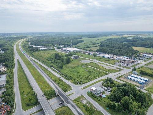 Photo aérienne - B-5255 Av. Pierre-Dansereau, Salaberry-De-Valleyfield, QC 