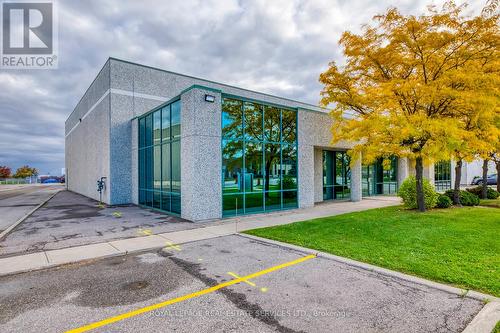 7205 Edwards Boulevard, Mississauga, ON 