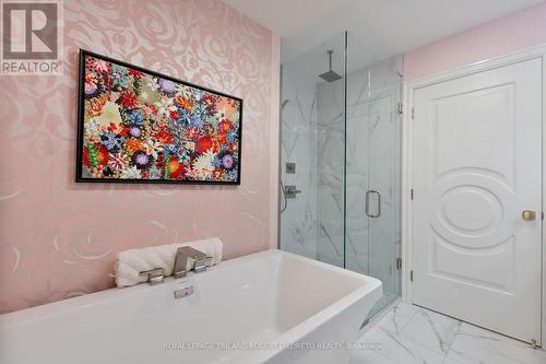 1 Doncaster Avenue, London North (North J), ON - Indoor Photo Showing Bathroom