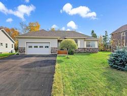 65 Southampton Drive  Stratford, PE C1B 0B2