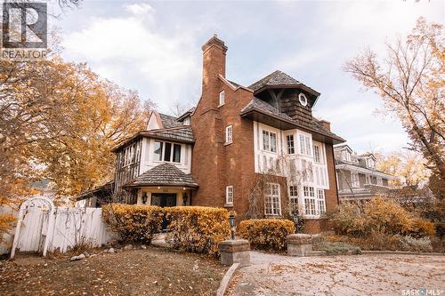 3118 Albert Street, Regina, SK - Outdoor