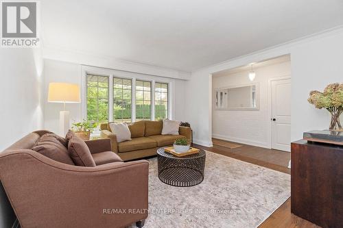 265 Snowden Road, Oakville, ON - Indoor Photo Showing Living Room