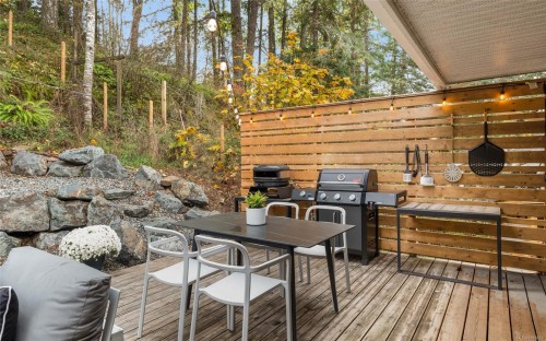 1156 Maple Bay Rd, Duncan, BC 