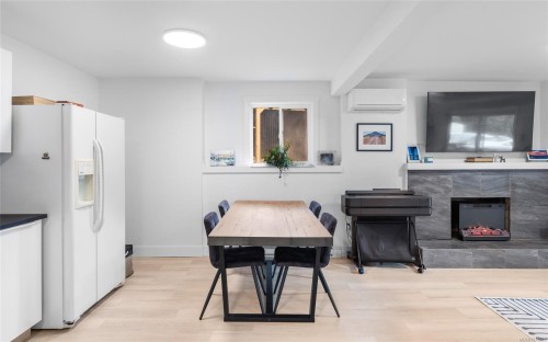 1156 Maple Bay Rd, Duncan, BC 