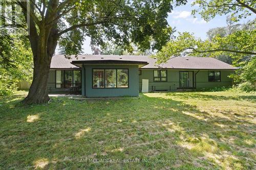 415 Country Club Crescent, Mississauga, ON - Outdoor