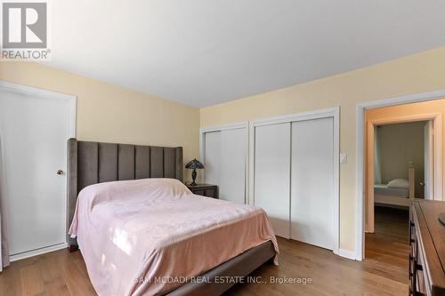 415 Country Club Crescent, Mississauga, ON - Indoor Photo Showing Bedroom