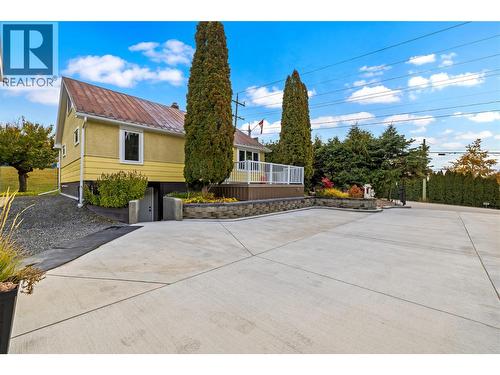 1130 Erickson Street, Creston, BC - Outdoor