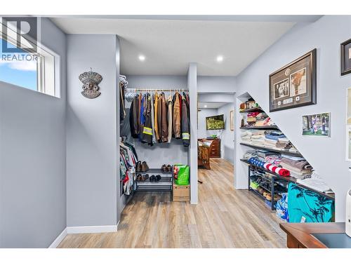 1130 Erickson Street, Creston, BC - Indoor