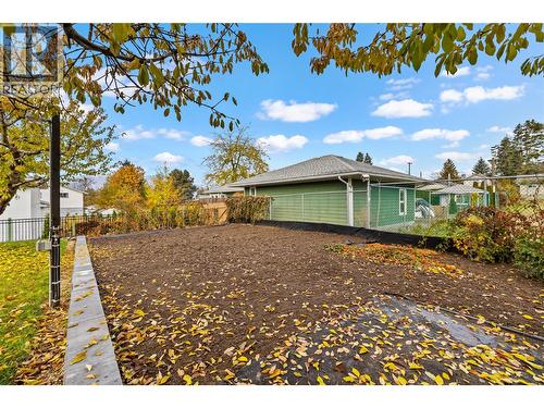 1130 Erickson Street, Creston, BC - Outdoor