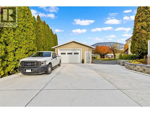 1130 Erickson Street, Creston, BC - Outdoor