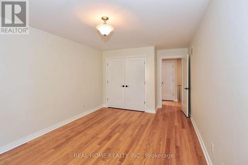10 Farina Mill Way, Toronto, ON - Indoor Photo Showing Other Room