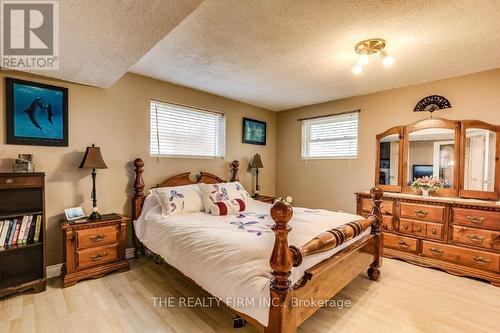 79 Mendip Crescent, London South (South Y), ON - Indoor Photo Showing Bedroom