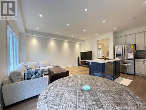 Upper - 1263 Sim Place, Milton, ON - Indoor