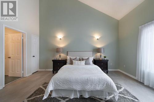 21 - 1010 Cristina Court, Mississauga, ON - Indoor Photo Showing Bedroom