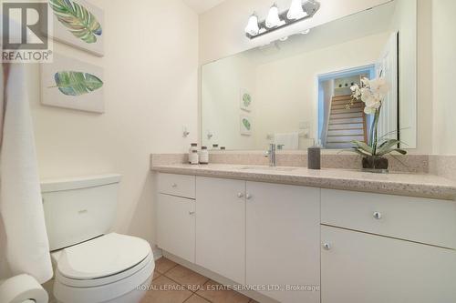 21 - 1010 Cristina Court, Mississauga, ON - Indoor Photo Showing Bathroom