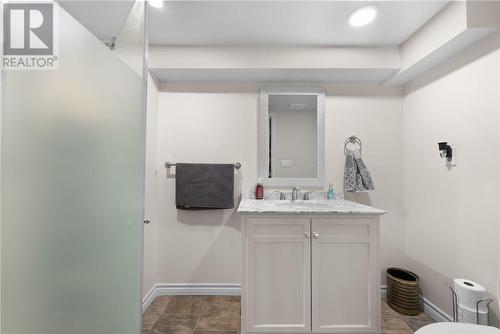 1203 Voyageur Street, Sudbury, ON - Indoor Photo Showing Bathroom