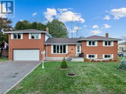 1203 Voyageur Street  Sudbury, ON P3A 3Z5