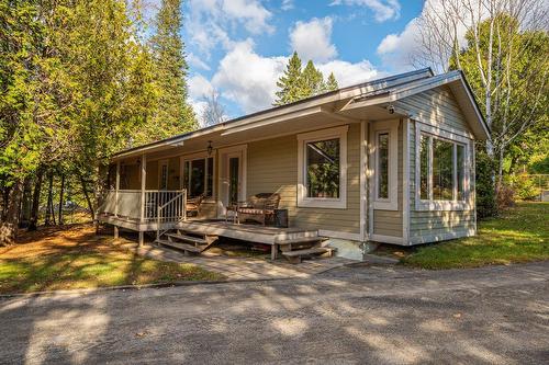 118 Ch. Charles-Aimé-Côté  Amherst, QC J0T 2T0