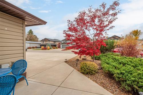 3270 Redecopp Court, Lake Country, BC - Outdoor