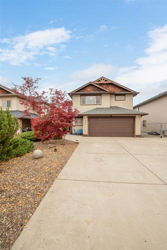 3270 Redecopp Court, Lake Country, BC - Outdoor