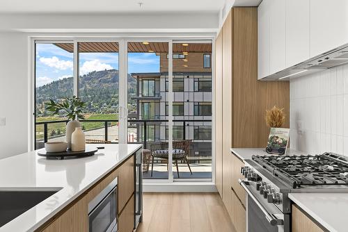404-2780 Olalla Road, West Kelowna, BC - Indoor Photo Showing Kitchen With Upgraded Kitchen