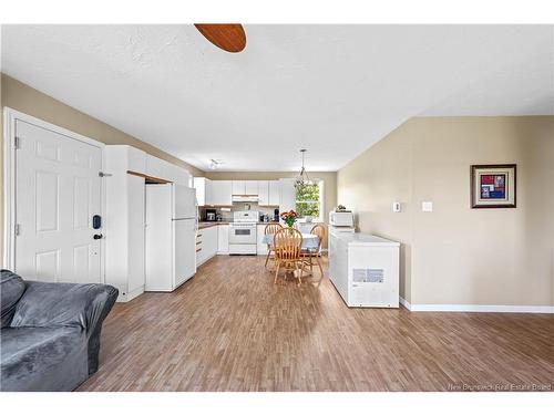 89 Alma Rd, Dixon Point, NB 