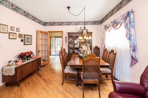 538 Hughson Street N, Hamilton, ON - Indoor Photo Showing Dining Room