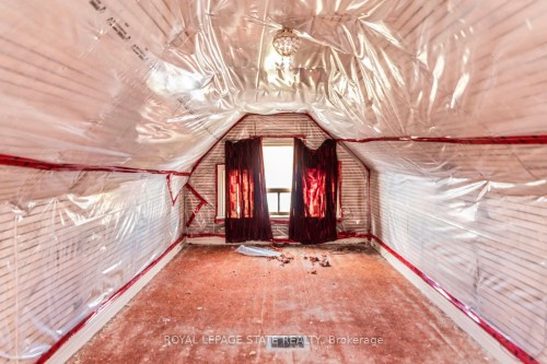 538 Hughson Street N, Hamilton, ON - Indoor Photo Showing Other Room