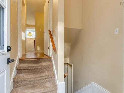 34 Hazelholme Drive, Halifax, NS 