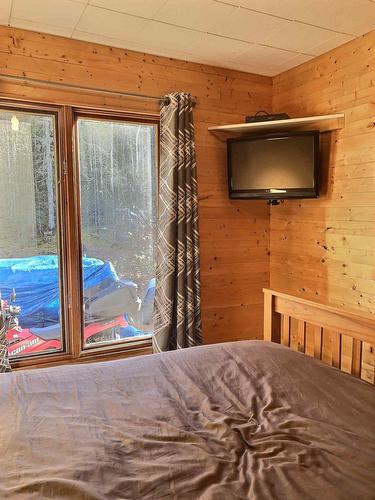 Chambre à coucher - Lac Du Sabre, Clermont, QC - Indoor Photo Showing Bedroom